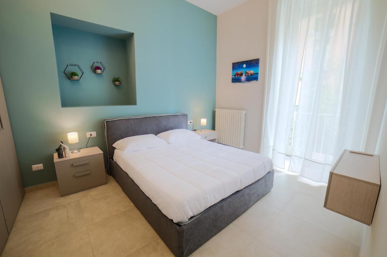 Dimora Museo Apartment Napoli Bagian luar foto
