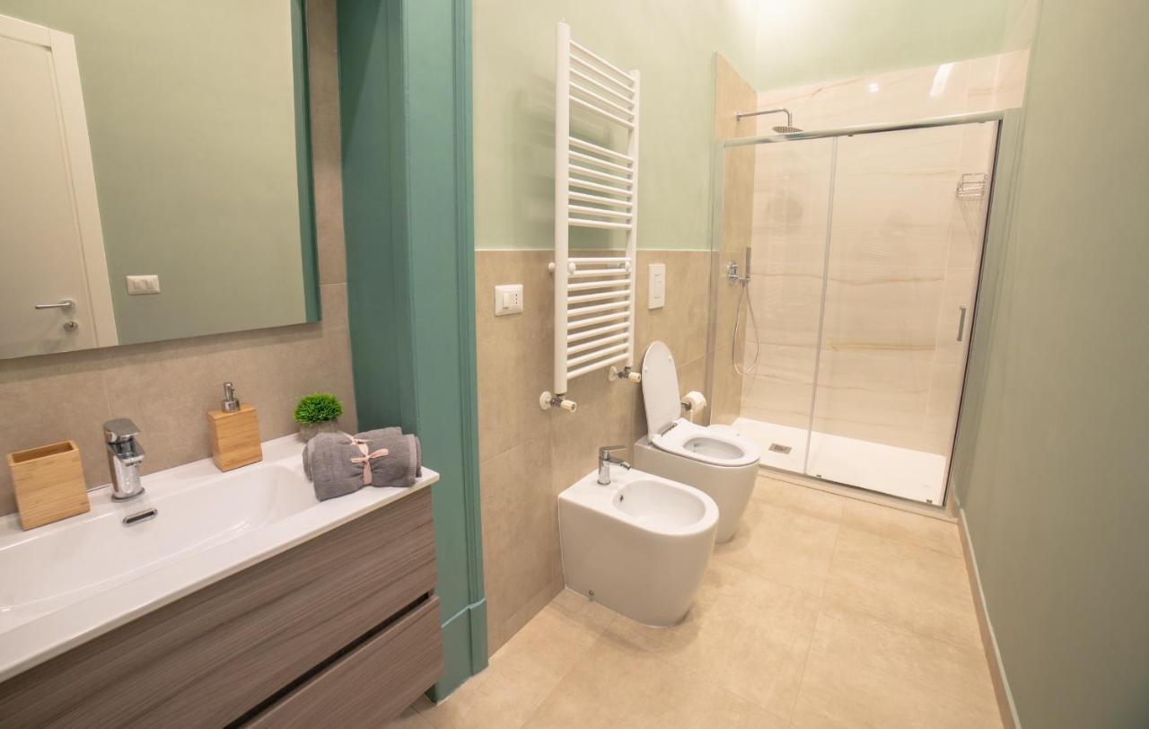 Dimora Museo Apartment Napoli Bagian luar foto